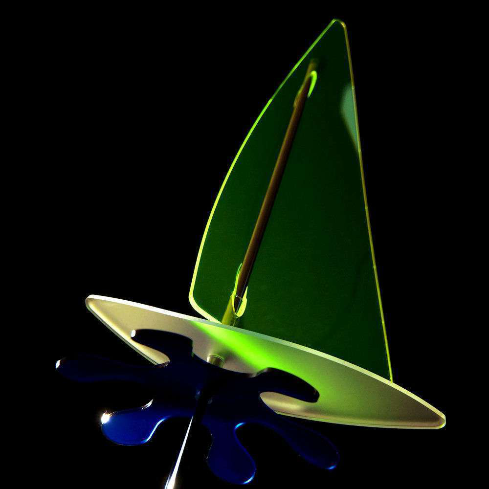 der leuchtende Surfer 6 SunForm-Sonnenfänger der leuchtende Surfer – Bild 6