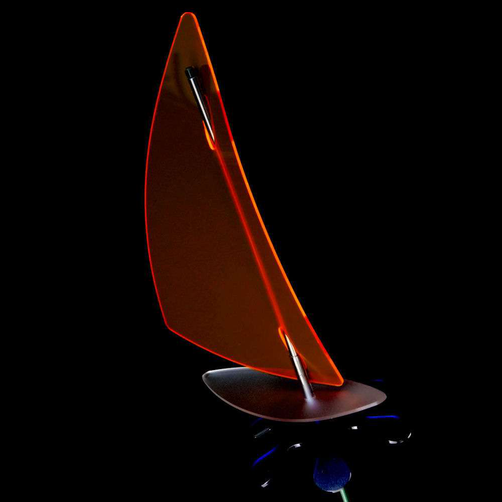 der leuchtende Surfer 3 SunForm-Sonnenfänger der leuchtende Surfer – Bild 3