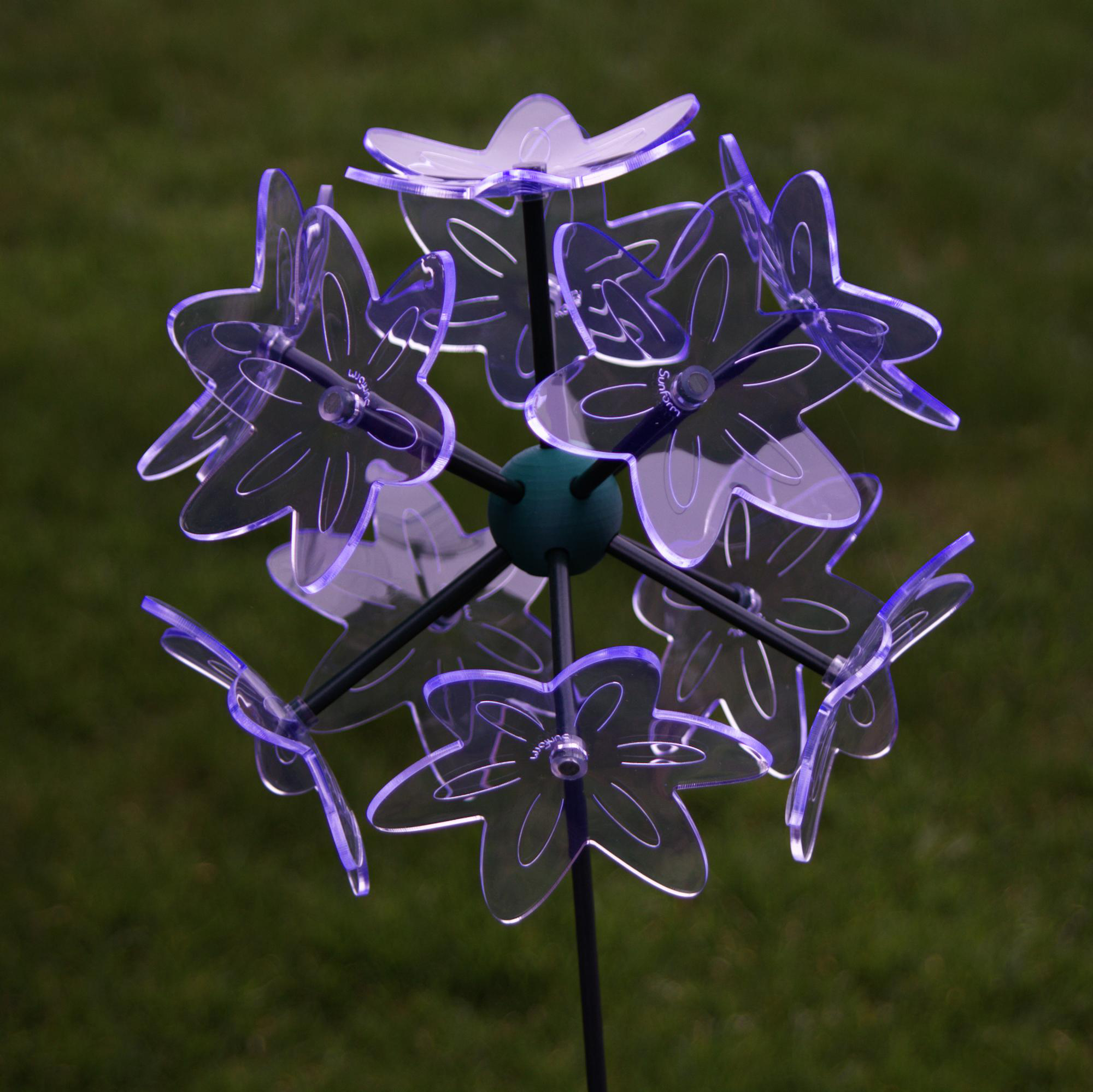Sonnenfänger - Gartenkunst von SunForm-Design 28 SunForm-Sonnenfänger SunForm-Sonnenfänger: das leuchtende Allium